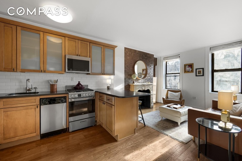 This extremely relaxed co-op can be an amazing full-time home - Beach Condo for sale in New York, New York on Beachhouse.com