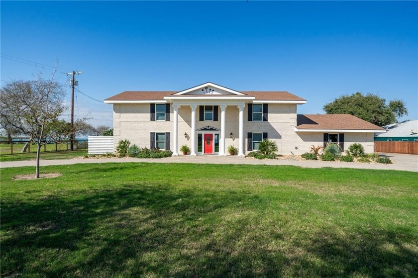 Exquisite 2-Story Waterfront Home on Over an Acre - A Haven of - Beach Home for sale in Ingleside, Texas on Beachhouse.com