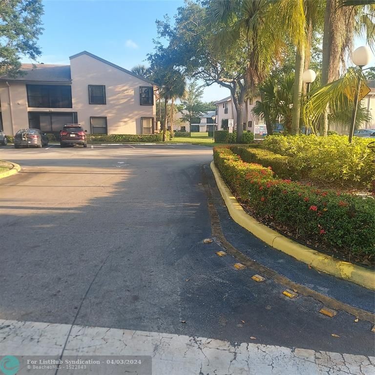 BEAUTIFUL,SPACIOUS AND VERY NICE 3 BEDROOMS AND 2 BATHROOMS ON - Beach Condo for sale in Pompano Beach, Florida on Beachhouse.com