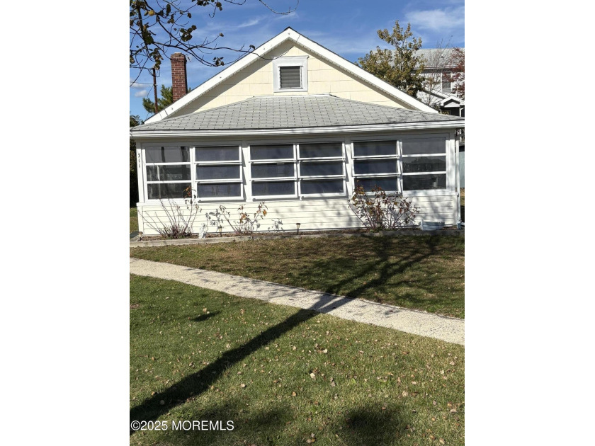 Rare chance to own one of the few sub dividable waterfront - Beach Home for sale in Toms River, New Jersey on Beachhouse.com