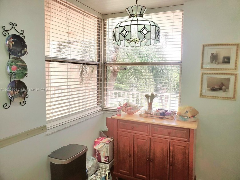 MUST SEE! Beautifully remodeled 2nd floor 2/2 condo in an active - Beach Condo for sale in Sunrise, Florida on Beachhouse.com