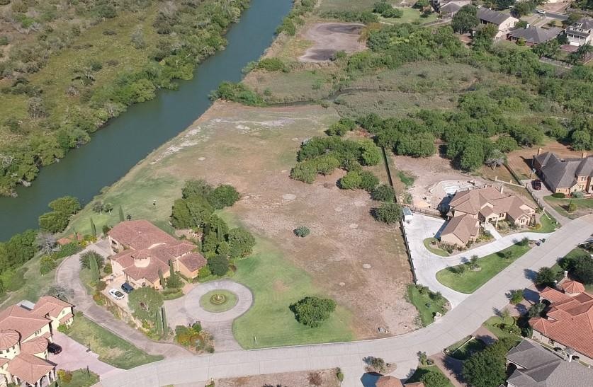 5.154 acres to custom build your dream home in the highly - Beach Acreage for sale in Corpus Christi, Texas on Beachhouse.com