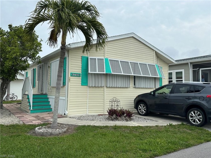 2004 Jacobsen 2 BR 2 Bath home located very close to clubhouse - Beach Home for sale in Estero, Florida on Beachhouse.com