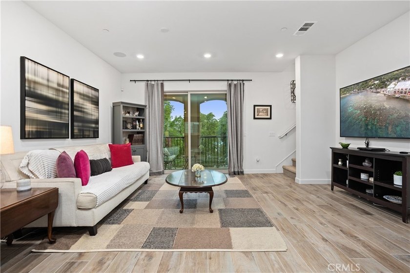 Welcome to St. Cloud Oceanside, a stunning Gated Community where - Beach Condo for sale in Oceanside, California on Beachhouse.com