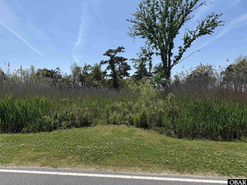 The Build your home in this peaceful rural coastal village - Beach Lot for sale in Stumpy Point, North Carolina on Beachhouse.com