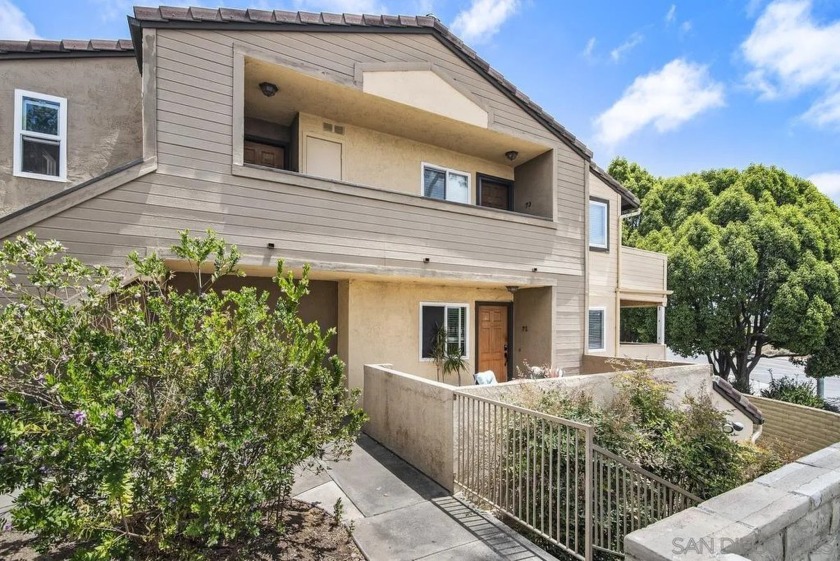 Welcome to this move in ready 2bd|2ba 1st floor end unit with - Beach Condo for sale in Oceanside, California on Beachhouse.com