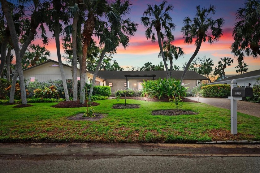 LOCATION, LOCATION, LOCATION!!!  Welcome to your own piece of - Beach Home for sale in Sarasota, Florida on Beachhouse.com