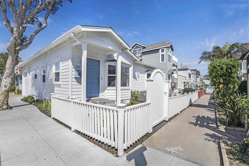 This home is perfectly located steps to Mission Bay and Mission - Beach Home for sale in San Diego, California on Beachhouse.com