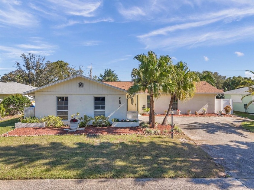 One or more photo(s) has been virtually staged. This charming - Beach Home for sale in Clearwater, Florida on Beachhouse.com