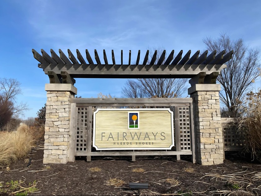 Build your dream home on this beautiful vacant lot in the - Beach Lot for sale in Saint Joseph, Michigan on Beachhouse.com