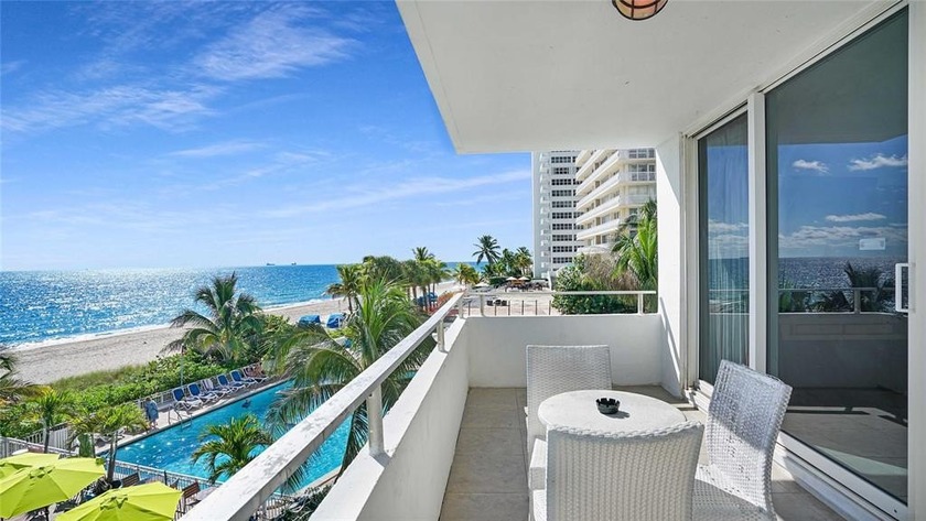 SPECTACULAR DIRECT OCEAN FRONT STUDIO ON PRETIGIOUS GALT OCEAN - Beach Condo for sale in Fort Lauderdale, Florida on Beachhouse.com