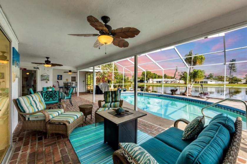 If you've been searching for a 3 bedroom 2 bath POOL home in - Beach Home for sale in Bradenton, Florida on Beachhouse.com