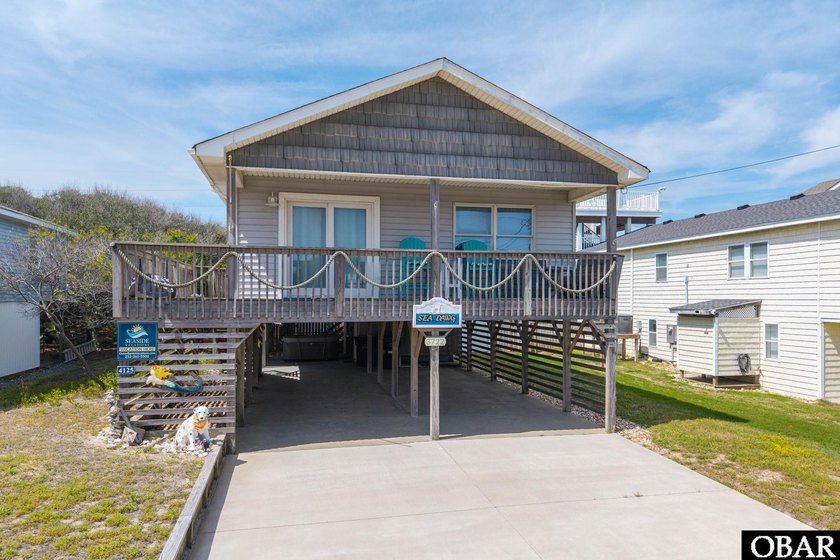 This charming, updated 3-bedroom, 2-bath home at Milepost 4.5 - Beach Home for sale in Kitty Hawk, North Carolina on Beachhouse.com