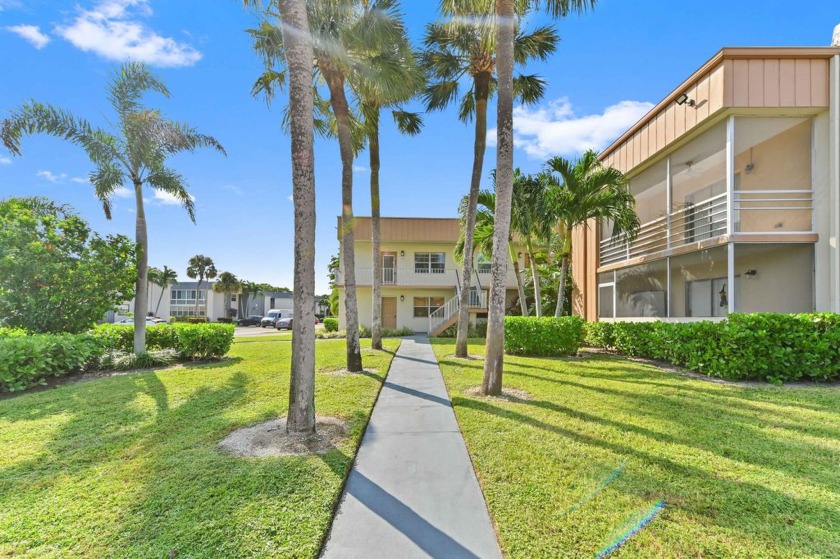 55 Pus, active adult community. 2 bed 2 bath condo.Embrace the - Beach Condo for sale in Delray Beach, Florida on Beachhouse.com