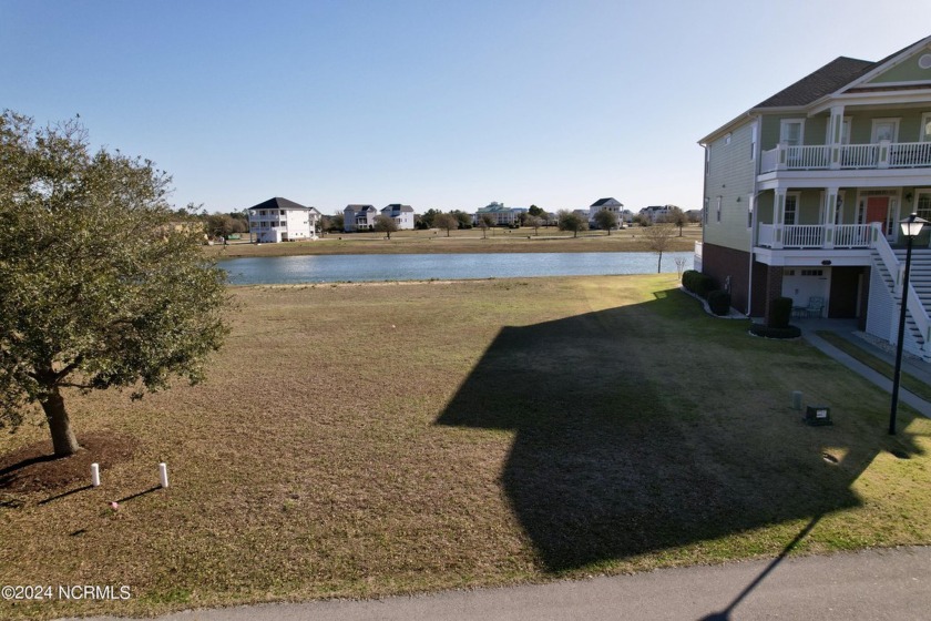 Own a lot on the waterside of Cannonsgate with large pond as - Beach Lot for sale in Newport, North Carolina on Beachhouse.com