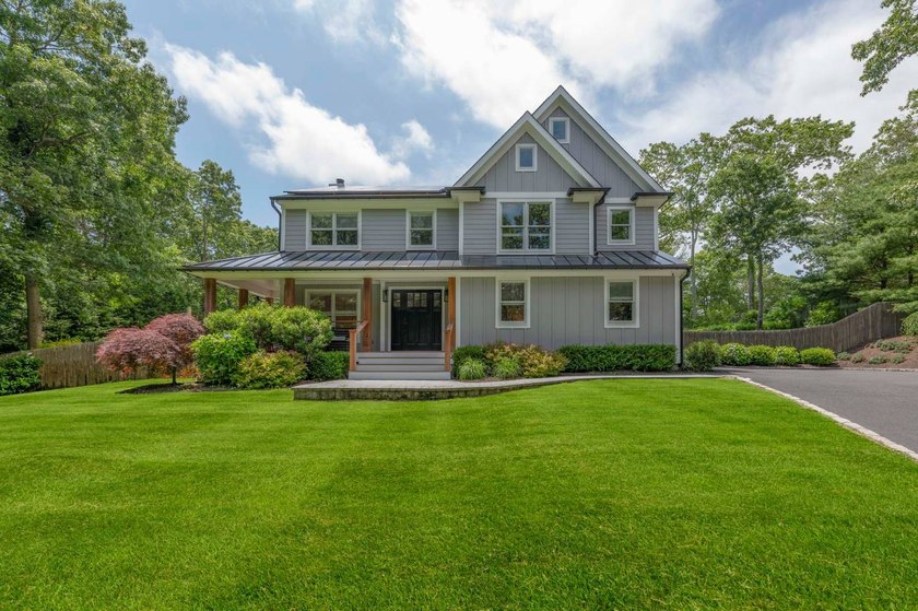 This home delivers on location, value and luxury aesthetics - Beach Home for sale in Hampton Bays, New York on Beachhouse.com