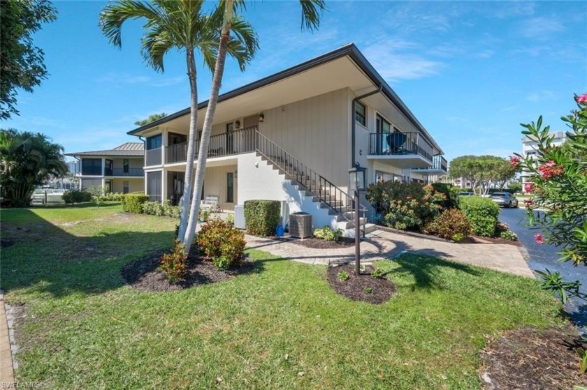 Experience the perfect blend of coastal elegance and island - Beach Condo for sale in Marco Island, Florida on Beachhouse.com