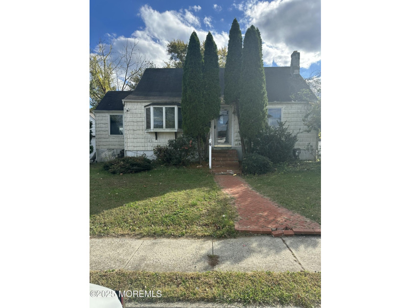 AMAZING OPPORTUNITY TO BUILD YOUR DREAM HOME IN AN EXCELLENT - Beach Home for sale in Elberon, New Jersey on Beachhouse.com