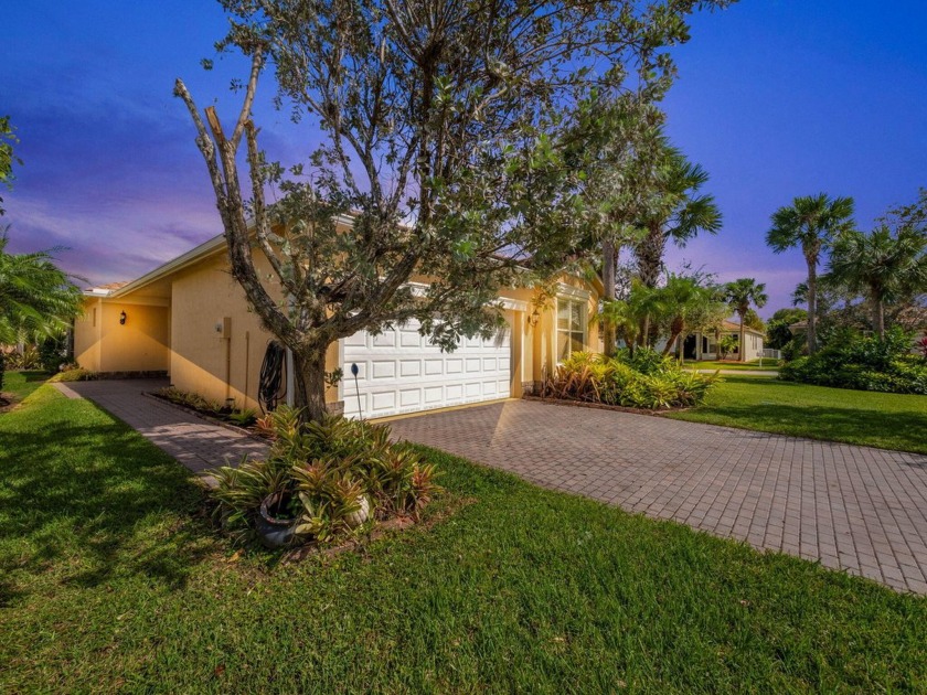 LOCATION, LOCATION, LOCATION! Move-in ready and freshly painted - Beach Home for sale in Port Saint Lucie, Florida on Beachhouse.com