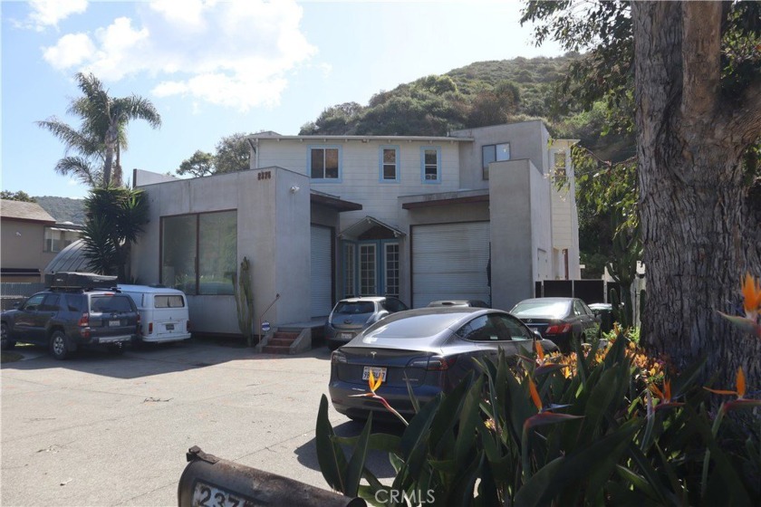 Unique Live-In Artist Home/Studio on Laguna Canyon built in 1990 - Beach Commercial for sale in Laguna Beach, California on Beachhouse.com