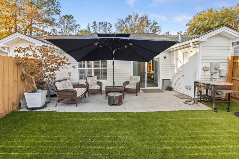 One-level living in the heart of James Island--just 10 minutes - Beach Home for sale in Charleston, South Carolina on Beachhouse.com