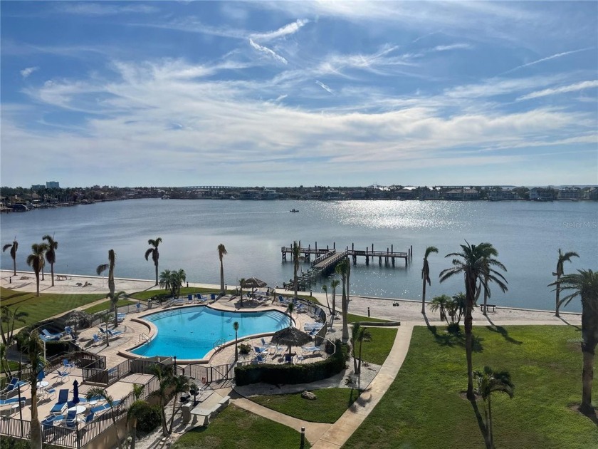 This specacular view could be yours for just $250,000! Enjoy - Beach Condo for sale in St. Petersburg, Florida on Beachhouse.com