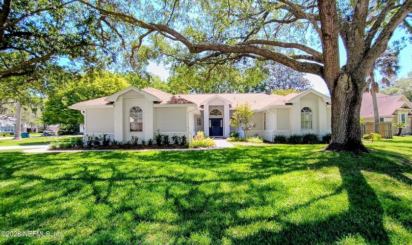 STUNNING POOL HOME FULLY RENOVATED IN GORGEOUS, WELL SHADED - Beach Home for sale in Neptune Beach, Florida on Beachhouse.com