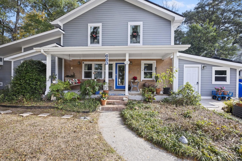 RARE opportunity to purchase a 4 bed / 3 full bath home on - Beach Home for sale in Charleston, South Carolina on Beachhouse.com