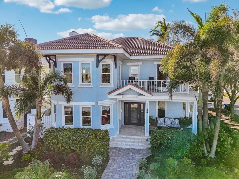 Discover charm and elegance with breathtaking waterfront views - Beach Home for sale in St. Petersburg, Florida on Beachhouse.com