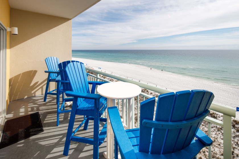 Pelican Isle 613 Beach front, top floor, corner unit. Free - Beach Vacation Rentals in Fort Walton Beach, Florida on Beachhouse.com