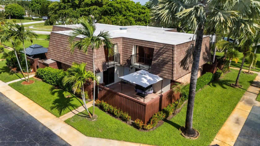 First let's start with a NEW ROOF and FENCE in 2021.  This is - Beach Townhome/Townhouse for sale in Deerfield Beach, Florida on Beachhouse.com
