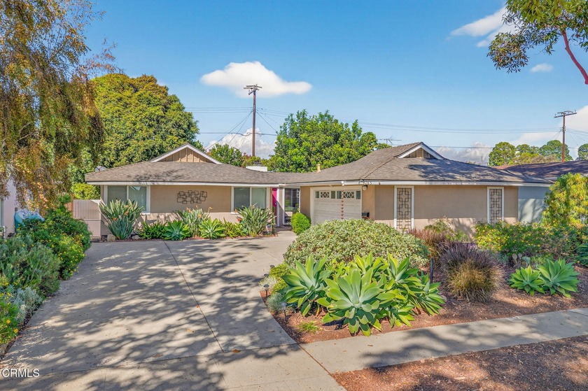 Welcome to this inviting Mid-Century modern single-family home - Beach Home for sale in Ventura, California on Beachhouse.com