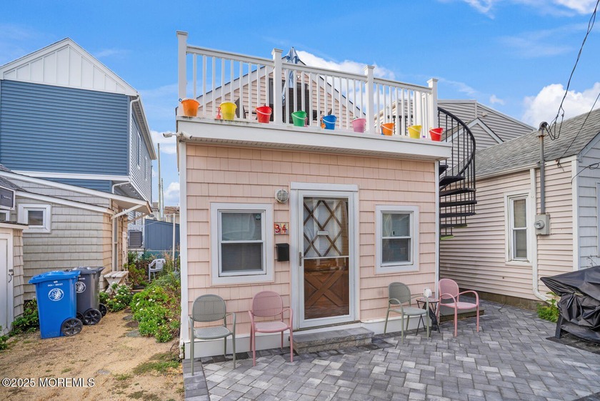 Featured Listing...Coastal paradise 34 W. Rutherford Lane can be - Beach Home for sale in Lavallette, New Jersey on Beachhouse.com