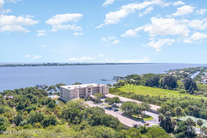 A rare jewel, this lovely Riverfront PENTHOUSE  is beautifully - Beach Condo for sale in Rockledge, Florida on Beachhouse.com