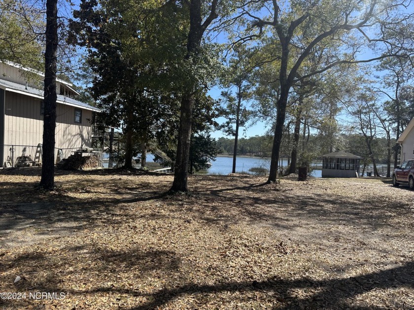 This waterfront lot is the perfect lot to turn your coastal - Beach Lot for sale in Shallotte, North Carolina on Beachhouse.com