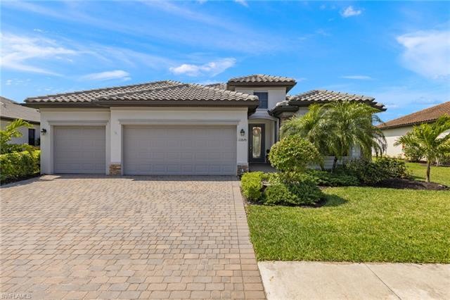You're going to love this well maintained home situated on a - Beach Home for sale in Fort Myers, Florida on Beachhouse.com