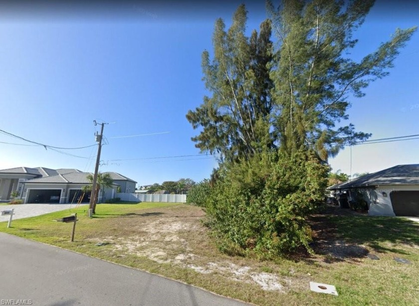Direct gulf access lot with very short commute to the Matlacha - Beach Lot for sale in Cape Coral, Florida on Beachhouse.com