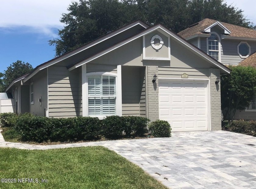 Welcome home to this bright, beautiful bungalow in the heart of - Beach Home for sale in Ponte Vedra Beach, Florida on Beachhouse.com
