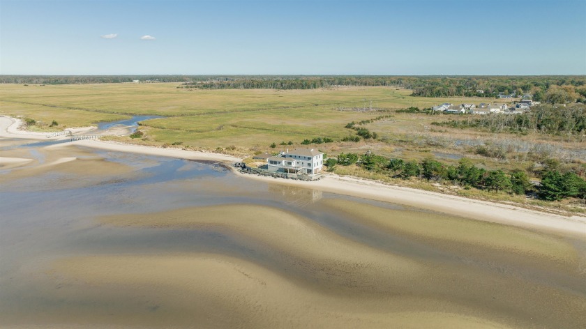 Have you ever imagined the idea of residing alongside majestic - Beach Home for sale in Del Haven, New Jersey on Beachhouse.com