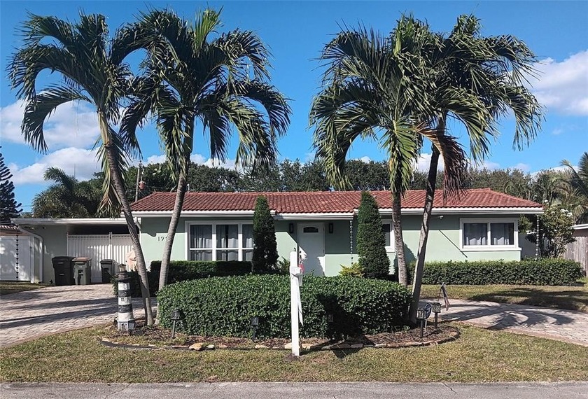 50K PRICE REDUCTION!!! SELLER SAYS SELL NOW! Exceptional LHP - Beach Home for sale in Lighthouse Point, Florida on Beachhouse.com