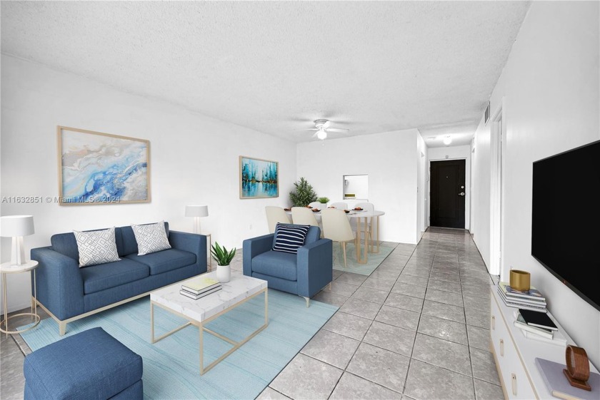 Location, location, location! Don't miss out on the opportunity - Beach Condo for sale in Miami, Florida on Beachhouse.com