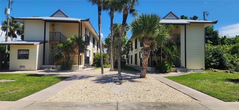 Awesome opportunity to own this 2 bed/ 2 bath Completely Turnkey - Beach Condo for sale in Englewood, Florida on Beachhouse.com
