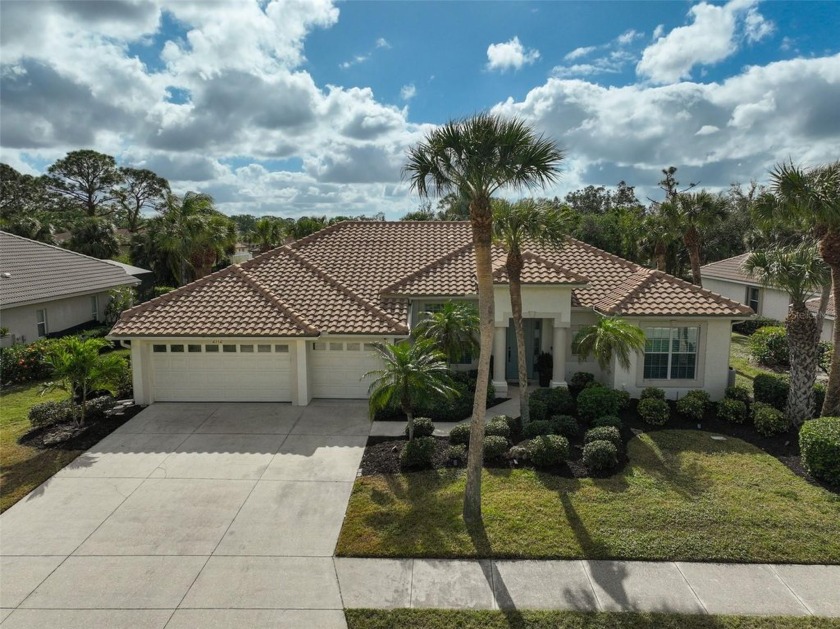 Step into perfection!   Offering the ideal blend of luxury - Beach Home for sale in Nokomis, Florida on Beachhouse.com