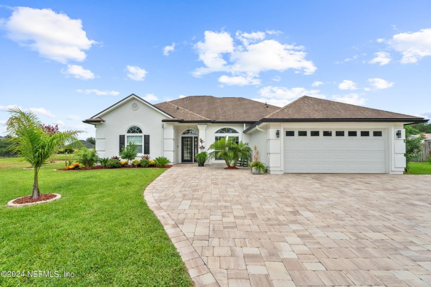 Welcome to 433 Queen Anne Court, a luxurious 3-bedroom - Beach Home for sale in St Augustine, Florida on Beachhouse.com