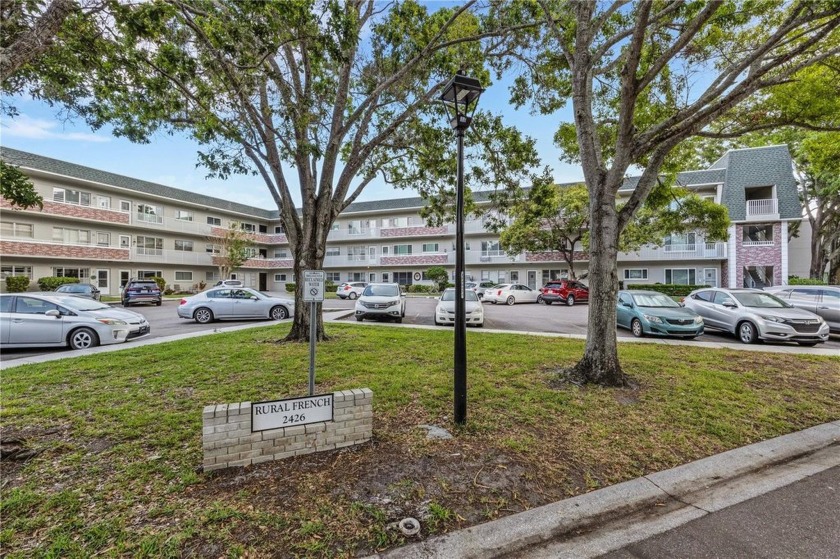 Welcome to this beautiful and meticulously maintained 2 - Beach Condo for sale in Clearwater, Florida on Beachhouse.com