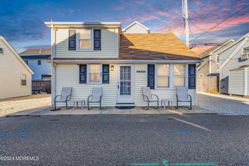 Chadwick Beach Block!  Rare opportunity awaits the lucky buyer - Beach Home for sale in Lavallette, New Jersey on Beachhouse.com