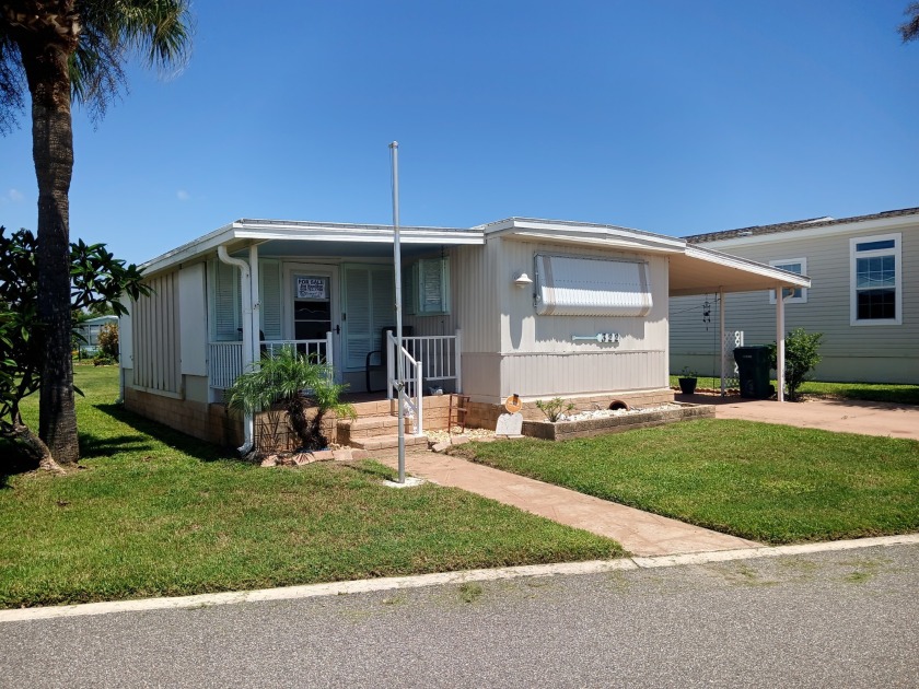 LOCATION! LOCATION!! LOCATION! -- 2 BEDROOM // 2 BATH -- Located - Beach Home for sale in Melbourne Beach, Florida on Beachhouse.com