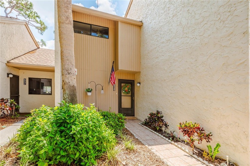 Under contract-accepting backup offers. Welcome to the pinnacle - Beach Townhome/Townhouse for sale in Venice, Florida on Beachhouse.com