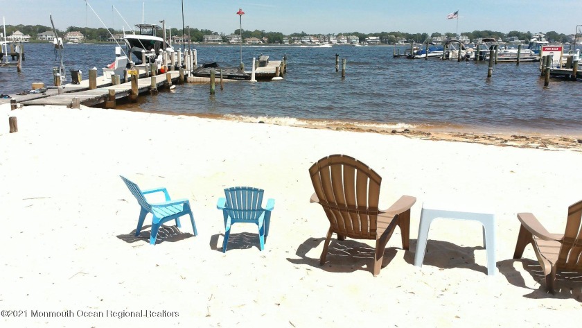 METEDECONK RIVER ''HOME & VACANT LOT''which are deeded - Beach Home for sale in Brick, New Jersey on Beachhouse.com