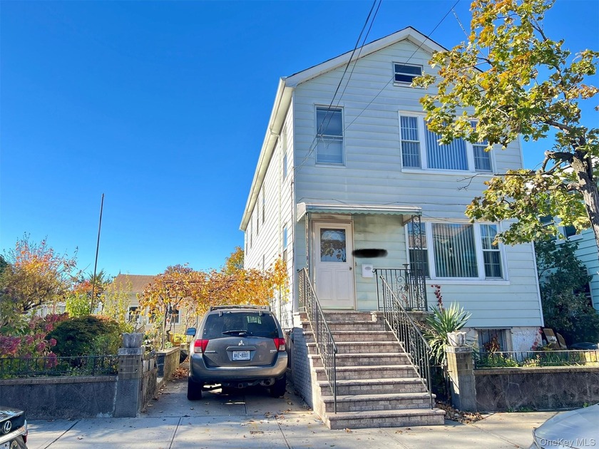 College Point Detached 2-Family Investment Opportunity! - Beach Home for sale in College Point, New York on Beachhouse.com